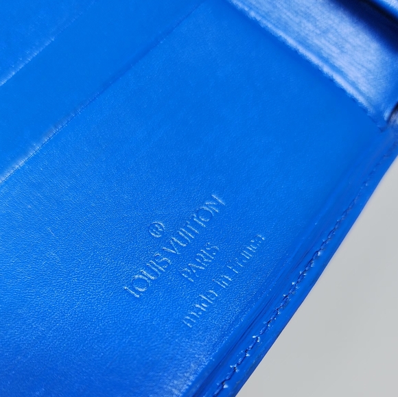 LV EPI LEATHER MEN'S WALLET - Picture 10 of 16